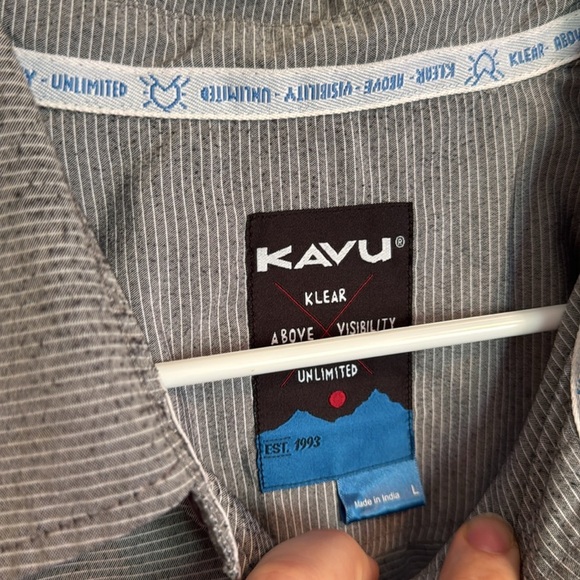 Men’s Kavu Short Sleeve Button-up Shirt - Picture 4 of 8